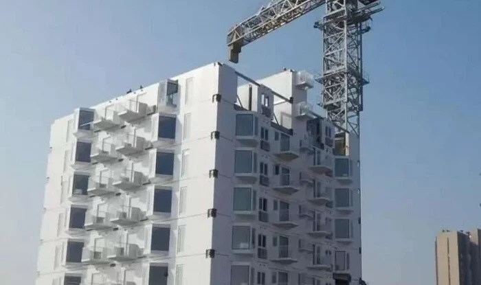 26 mərtəbəli bina cəmi 120 saata tikildi - Video&nbsp;