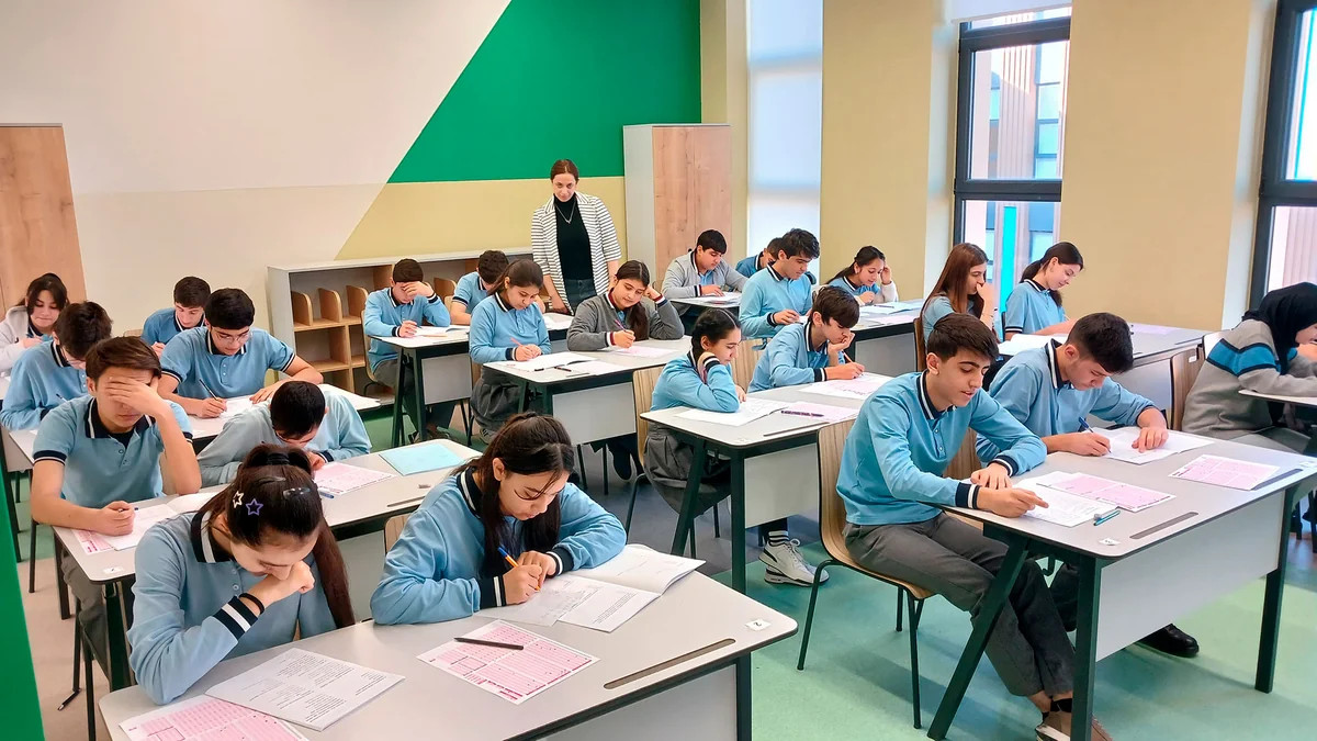 Nazir təhsillə bağlı həmn rəqəmi açıqladı