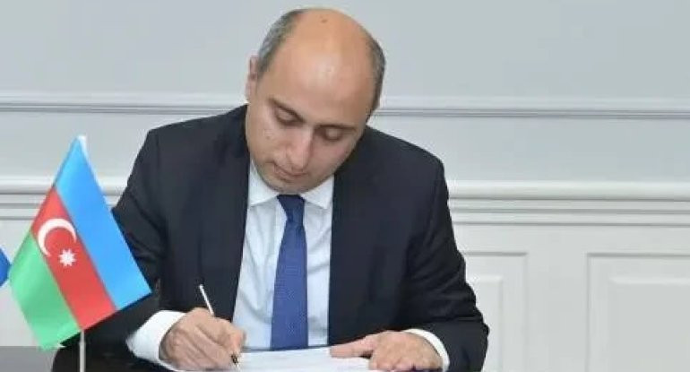Emin Əmrullayev dərslərlə bağlı ƏMR İMZALADI&nbsp;