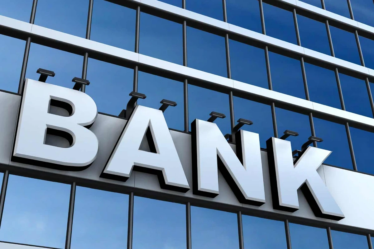 Bankları nə gözləyir?  — İqtisadçı deputat gözləntiləri açıqladı