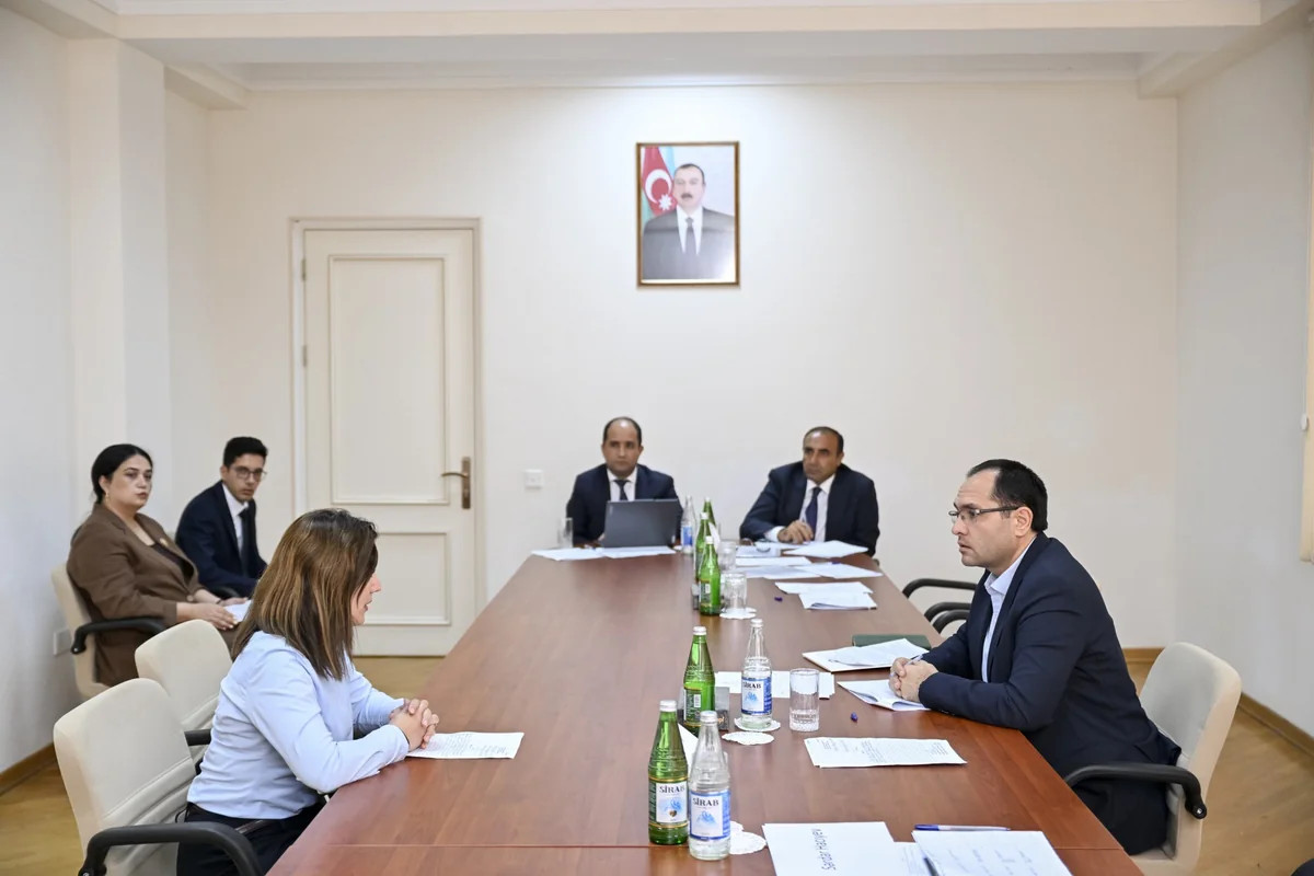 Məcnun Məmmədov Şabranda vətəndaşları qəbul edib 