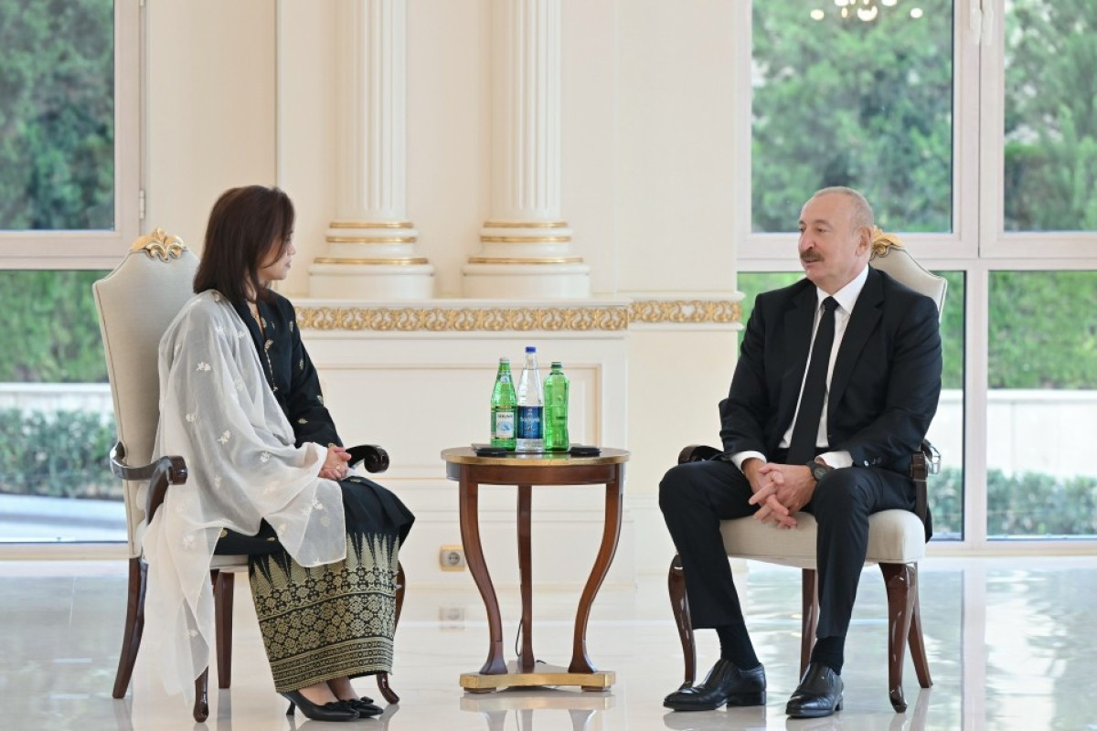 Prezident İlham Əliyev Malayziyanın yeni səfirini qəbul edib 