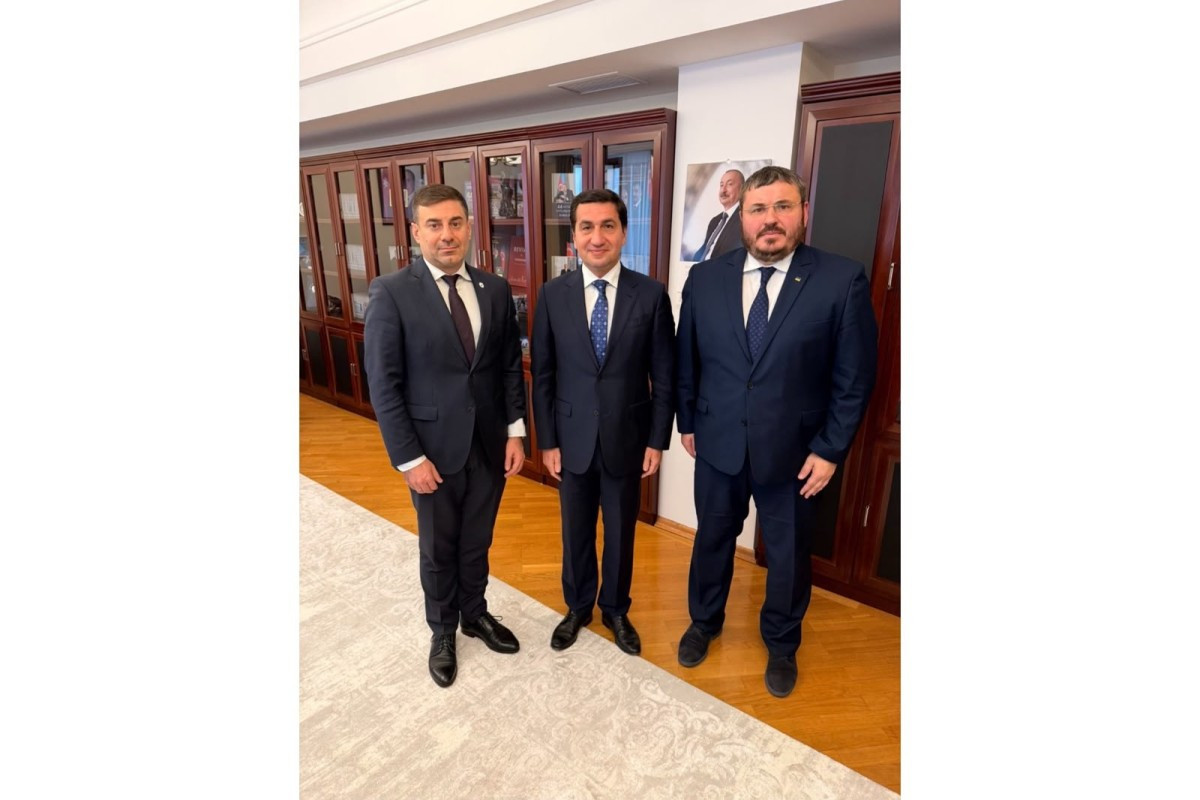 Hikmət Hacıyev Ukrayna Ombudsmanı ilə görüşüb, humanitar məsələlər müzakirə olunub