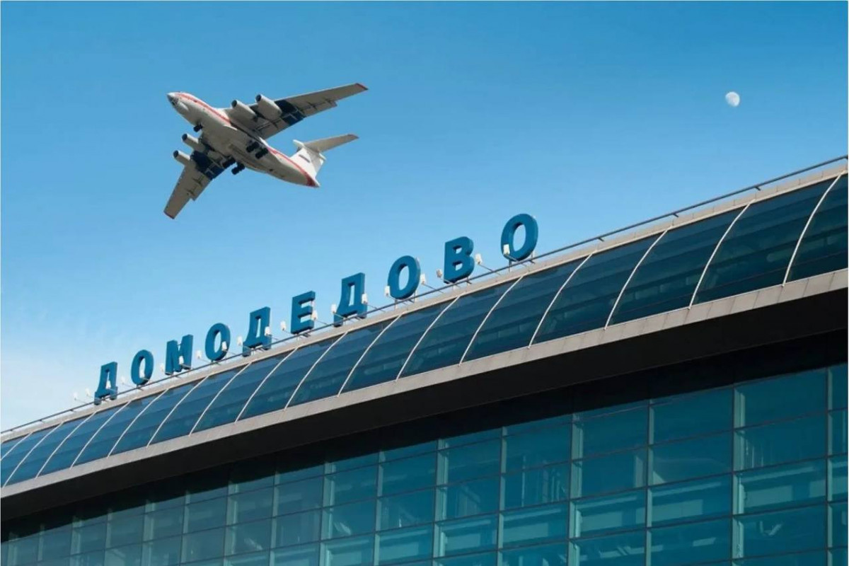 Moskvada dron hücumları səbəbindən 370-dən çox uçuş təxirə salınıb, 62 uçuş ləğv edilib  