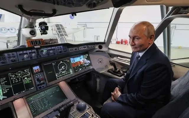 Təcili! Putinin təyyarəsi Moskvaya eniş edə bilmir&nbsp;&nbsp;