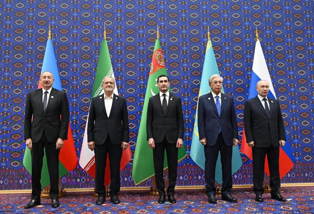 İlham Əliyev Xəzər Ekoloji Sammitində çıxış edib 