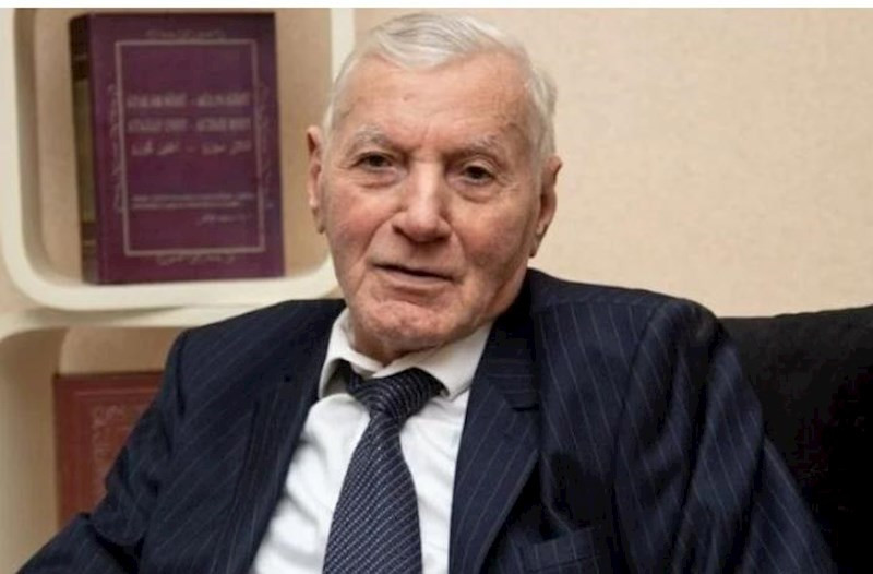 Ayaz Vəfalının ƏZİZ XATİRƏSİNƏ