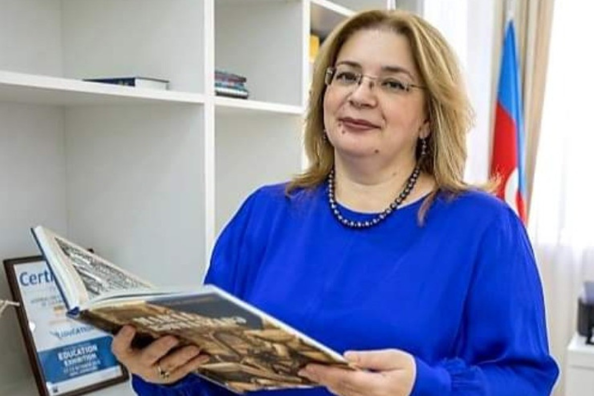 Rektordan vahid məktəbli formaları ilə bağlı AÇIQLAMA