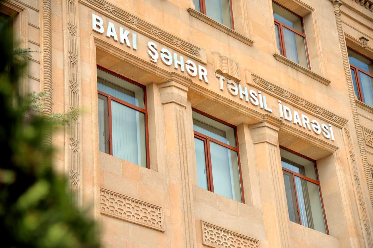 Bakı Şəhər Təhsil İdarəsi həmin şagirdlə bağlı AÇIQLAMA YAYDI