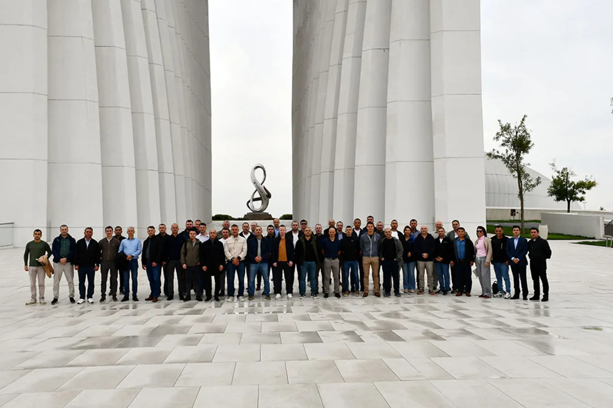NATO təliminin iştirakçıları Zəfər Muzeyində olub 