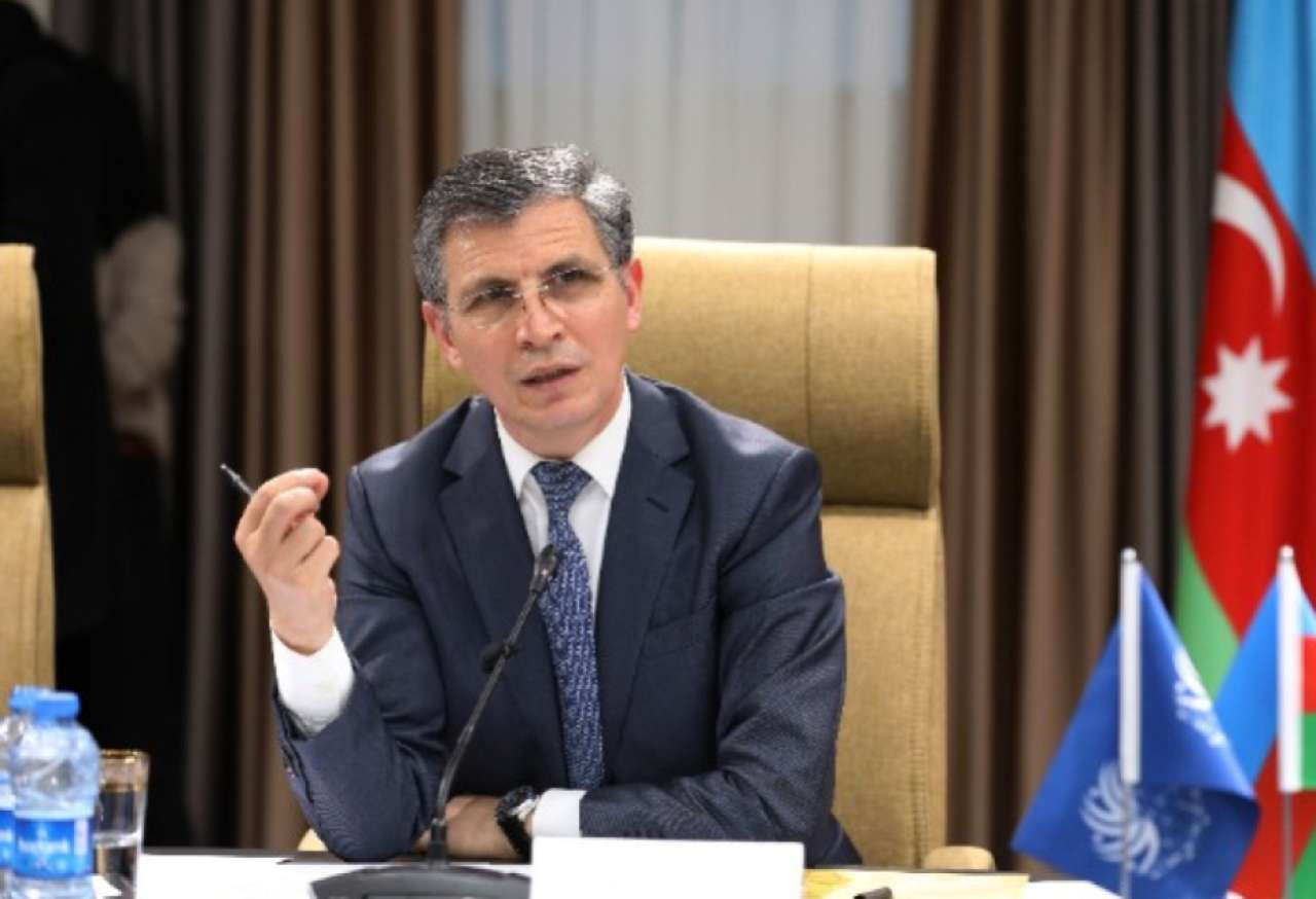 Zahid Oruc: “Bir millət, iki dövlət prinsipi öz dövlət kimliyimizdən imtina demək deyil”