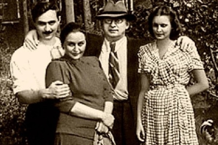 Stalinin qızının sevgisini rədd edən KİM OLUB?