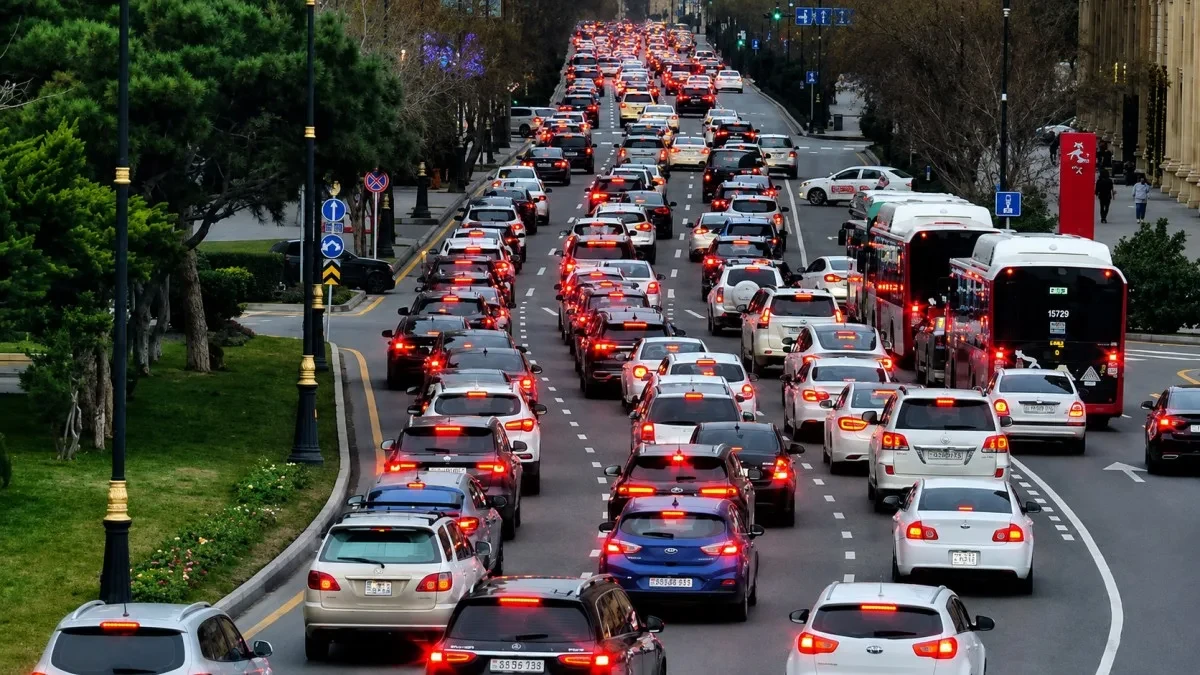 YENİ TƏKLİF: Saat 10:00 çıxış yoludur, yoxsa problem daha da böyüyəcək?   