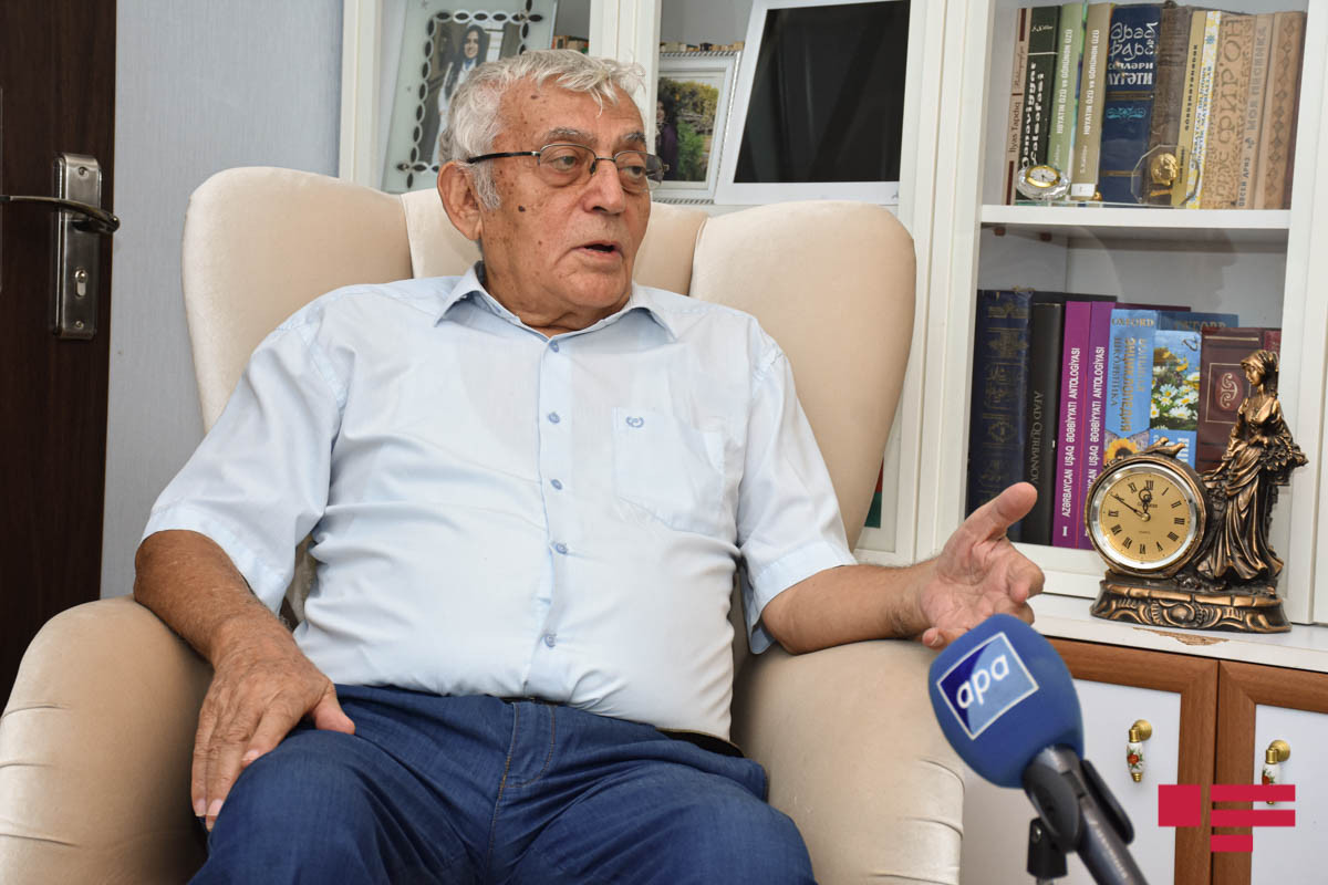 Ədəbiyyatda Kəramət adlı adam yoxdur - Professor Zahid Xəlil&nbsp;&nbsp;