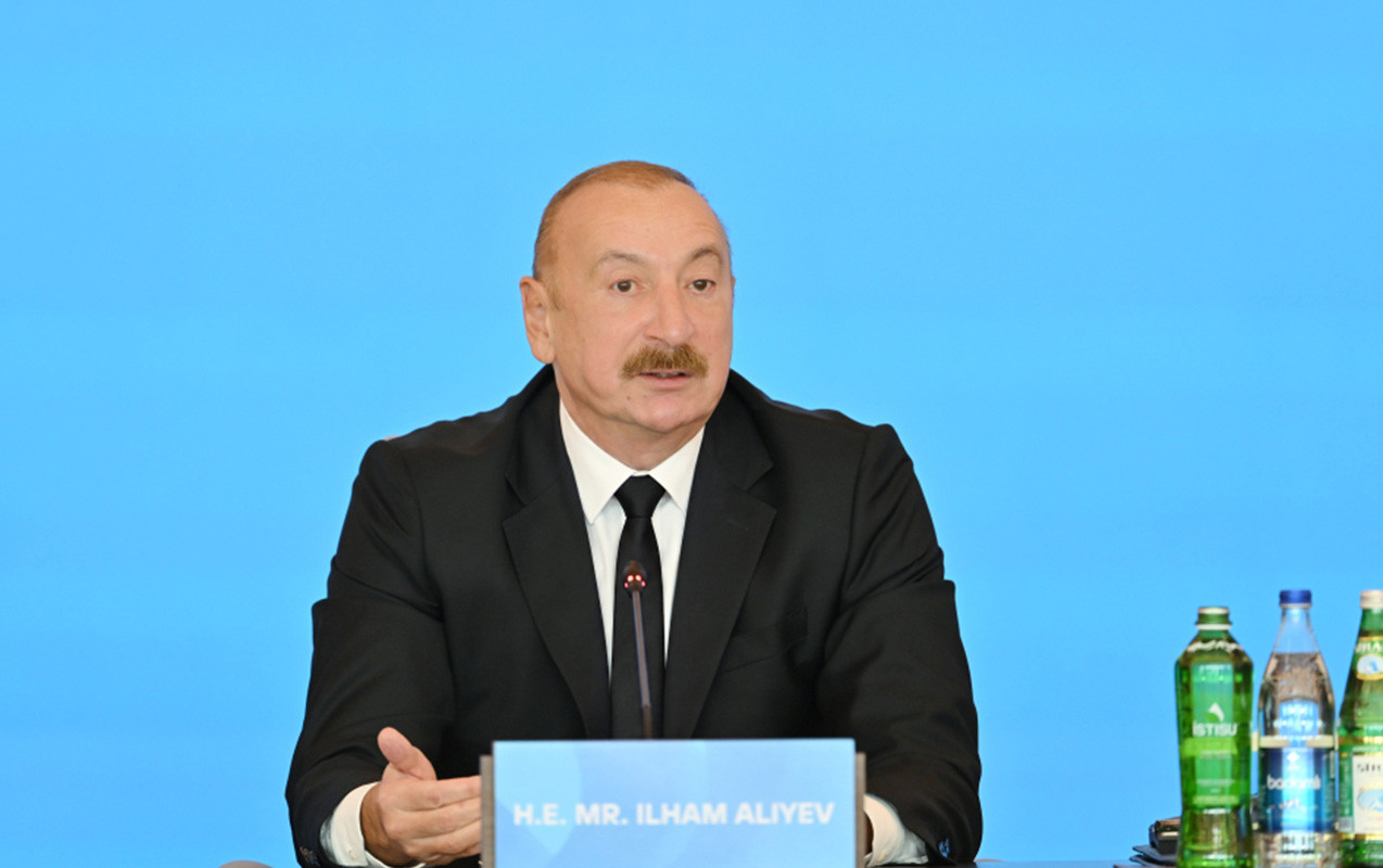 “Kiməsə dərs deməyə çalışmazdan öncə güzgüyə baxmalısınız” 