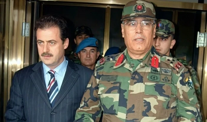 Türk generalın Bakıda səhvi... - Türk yazar açıqladı&nbsp;