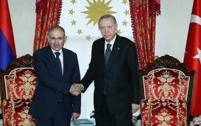 Ərdoğan Paşinyanla nə danışıb? 