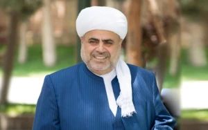 Şeyxə qarşı  şok  ittiham -  “Geni  dəyişdirilmiş  alma  becərir”