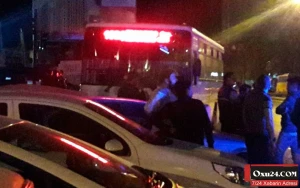 Bakıda zəncirvari qəza - Avtobus sürücüsü hadisə yerindən qaçdı