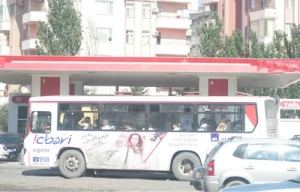 Azərbaycanda polisin gözünün qarşısında şok özbaşnalıq! Bunları kim durduracaq? +