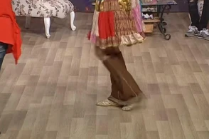 Azərbaycan efirində biabırçılıq- Şalvarı düşdü...+