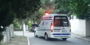 Sumqayıtda iki avtomobil toqquşdu: ağır yaralılar var