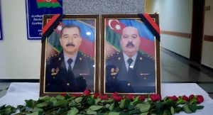 Prezident şəhid polkovnikləri təltif etdi