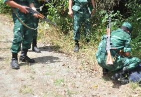 Füzulidə sərhədçilər ilan sancan qadını xilas edib