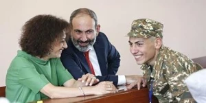 Paşinyan arvadını Moskvaya göndərir - Qarabağla bağlı məsələyə görə