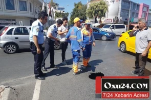 Şəhərin mərkəzində yol çökdü