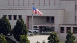 Türkiyədə ABŞ səfirliyi atəşə tutuldu - SON DƏQİQƏ