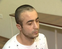 Bakıda qadına qarşı əxlaqsız hərəkətlər edən xalaoğlanları tutuldu - FOTO