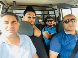 Üç kişiylə moteldə gecələmək istəyən Afət Rahilqızı rədd cavabı aldı: Get nikah kağızı gətir! - FOTO