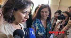 Paşinyanın arvadı rus qadınları ilə Qarabağa gedir