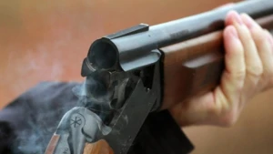 Mingəşevirdə dəhşət: Başına güllə vurub,özünü kanala atdı