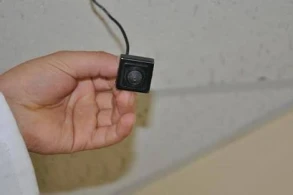 Azərbaycanda BİABIRÇI HADİSƏ - Tualetə kamera qoyan ata masturbasiya edən oğlunu döydü - VİDEO