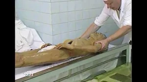 Gözü çıxarıldı, 20 yerdən deşik açıldı - Leninin mumyalanması ilə bağlı ŞOK FAKTLAR +VİDEO