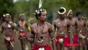 Qızları 6-8 yaşdan intim həyata hazırlayırlar - AĞLASIĞMAZ ADƏT