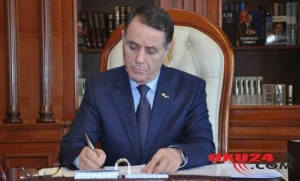 Novruz Məmmədov 3 məmuru işdən çıxardı