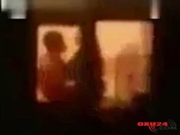 Bakıda gənc qızdan şok addım: qonşudakı oğlanın intim görüntülərini çəkib paylaşdı - VİDEO (+18)