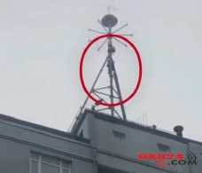 SON DƏQİQƏ! Bakıda gənc özünü 17 ci mərtəbədən atmaq istəyir -VİDEO