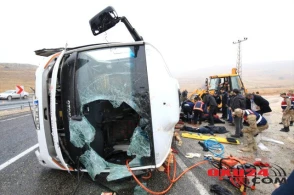 Cənazə daşıyan avtobus qəzaya düşüb - 7 ölü, 15 yaralı