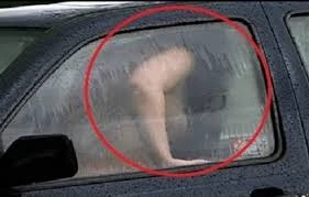 Biabırçı görüntülər: Maşında cinsi əlaqəyə girdilər,sürücülər VİDEO çəkdi