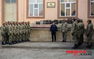 Əsgərlərə 2 ton sarımsaq hədiyyə olundu - Naxçıvanda