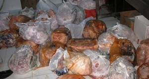 Qocalıb ölən inəklərin ətini yeyirik? - Kolbasa ilə bağlı ŞOK İDDİA + VİDEO