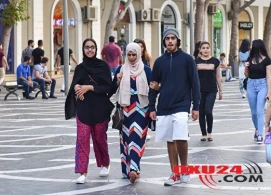 Bakıda sorğu: Turistlərin ermənilər haqqında cavabları