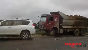 Aeroport yolunda dəhşət: 8 nəqliyyat vasitəsi toqquşdu