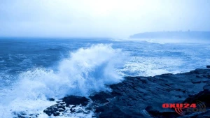 Xəzər dənizində gəmi batdı: gəmiçilərin xilas edilməsinə çalışılır