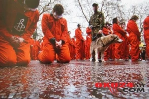 Məhbus  ip  və ya boru ilə başdan ayağa bağlanır ,saatlarla bu vəziyyətdə qalır - Dünyanın ən vahiməli həbsxanası ilə bağlı ŞOK VİDEO