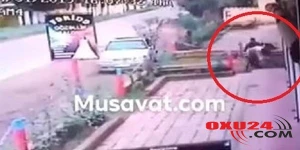 Azərbaycanda görünməmiş VƏHŞİLİK: Divarın arasında qalan inəyi döyə-döyə öldürdü +VİDEO